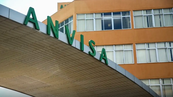 Anvisa proíbe a venda de 159 pomadas para cabelo; confira quais são as marcas