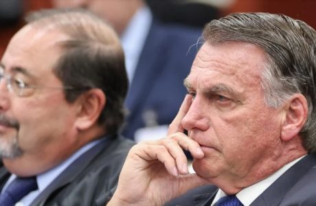 Bolsonaro Nega Participação em Tentativa de Golpe e Classifica Acusações Como “Infundadas”