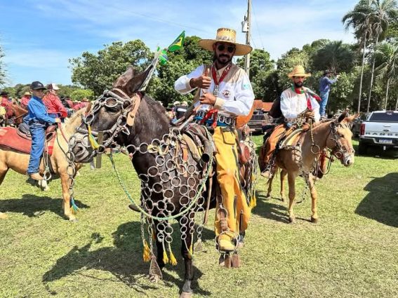 Tradicional Cavalgada marca os 66 anos de Inocência, neste domingo (6)