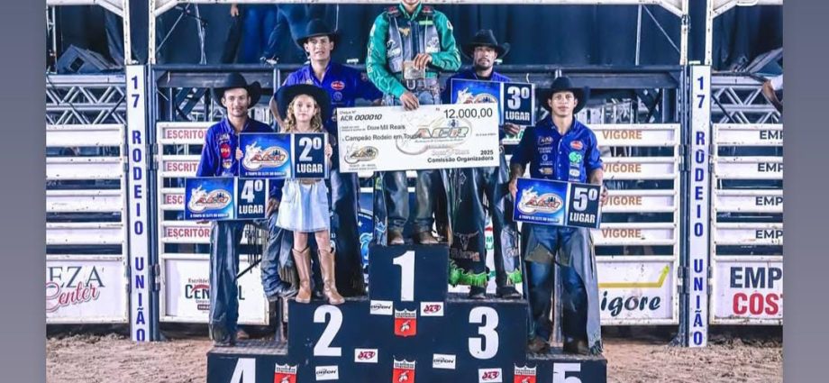 Peões de Água Clara-MS se destacam em Rodeio de Brasilândia: Laurinho é campeão e Fabiano Aparecido fica em terceiro