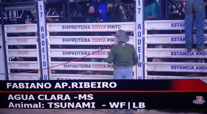 Fabiano Aparecido, de Água Clara, participa do 17º Rodeio União, em Brasilândia