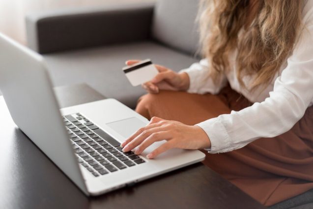 Projeto de Lei propõe isenção de Imposto de Importação para compras internacionais de até 600 dólares por pessoa