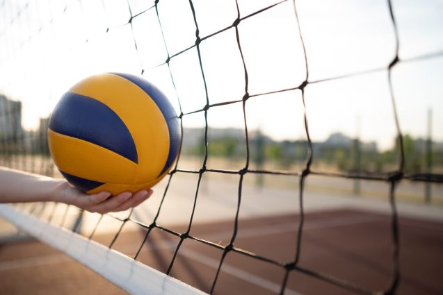 Vôlei adaptado gratuito para 50+ começa em Água Clara no dia 10 de abril