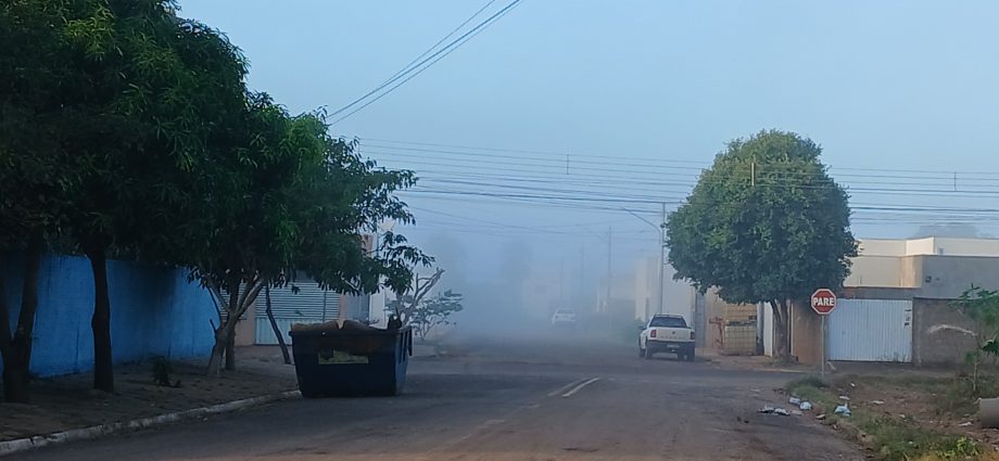 Água Clara amanheceu nublada e com queda de temperatura; sábado deve ser o dia mais frio da semana, com mínima 15°