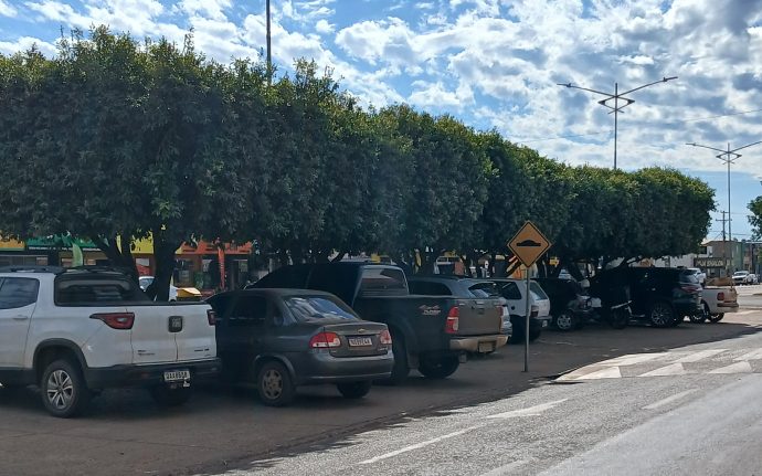 Frota de veículos em Água Clara-MS surpreende e ultrapassa média nacional