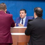 Vereadores aprovam recurso para evento de ciclismo e selo empresa amiga do autista