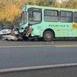Grave acidente entre carro e ônibus mobiliza equipes de resgate em Pereira Barreto