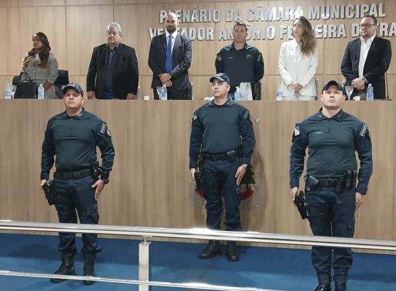 Solenidade na Câmara marca troca de comando no 3º Pelotão da Polícia Militar de Água Clara