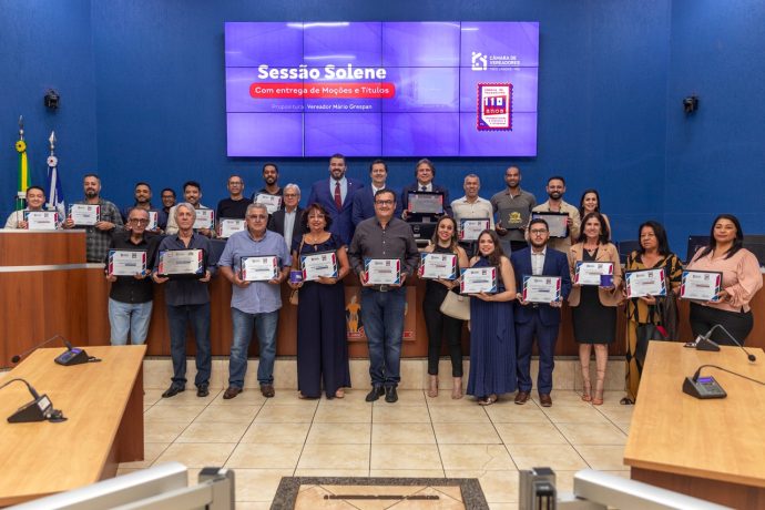 Câmara promove solenidade para entrega de títulos de cidadão e moções