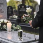 Brasileiros deixam de resgatar benefícios de até R$ 50 mil após morte de familiares