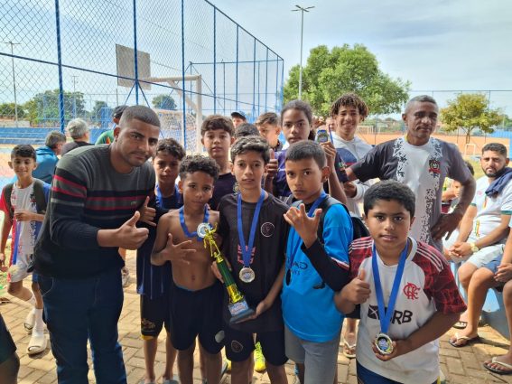 Vasquinho FC conquista título do Festival de Futsal Osmar Dutra em Três Lagoas