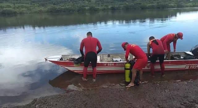 Jovem de 21 anos desaparece no Rio Verde, em Água Clara, no inicio da tarde deste domingo