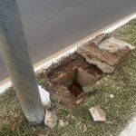Fios elétricos são furtados e canteiro central da Avenida Clodoaldo Garcia fica sem iluminação