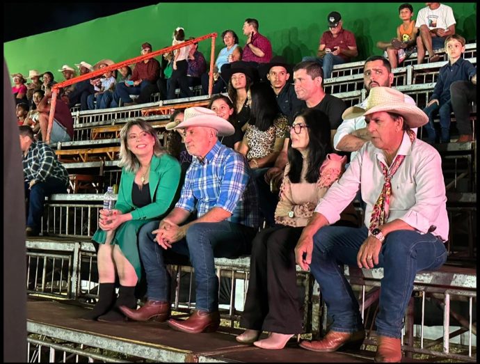 Rodeio de São Domingos agita Água Clara nesta sexta-feira e no sábado (15 e 16 de agosto)